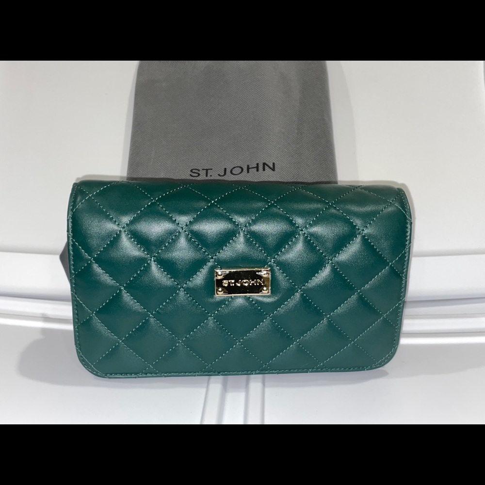 St John Knits Green Quilted Leather Cross Body Bag - NWT - MSRP $650.